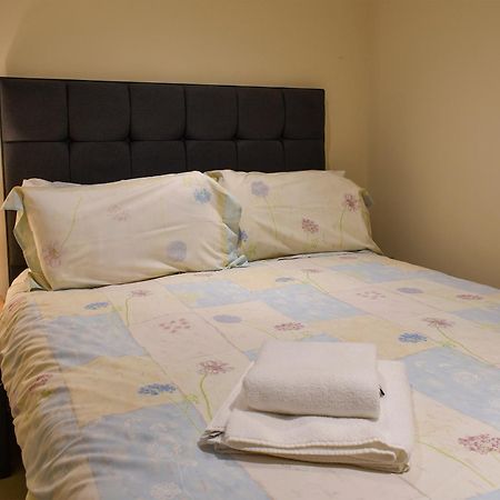 Danika East Villa Threlkeld ภายนอก รูปภาพ